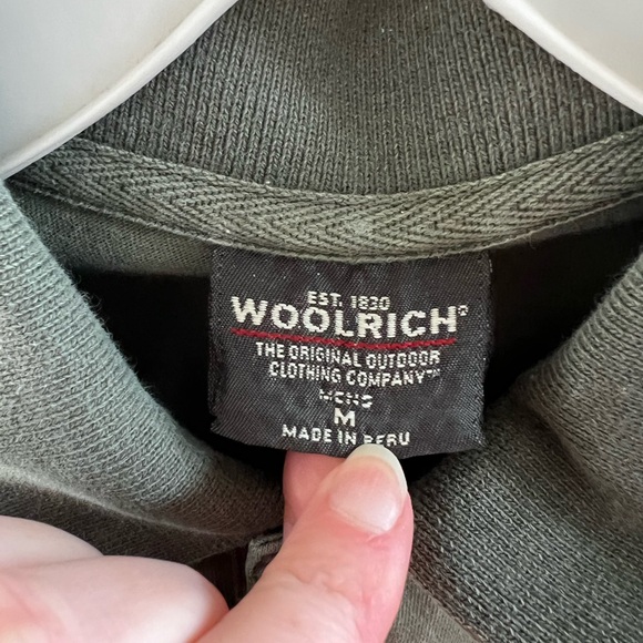 CLEARANCE Men’s Medium Woolrich Olive Green Fish Patterned Collared T-Shirt - Picture 5 of 7